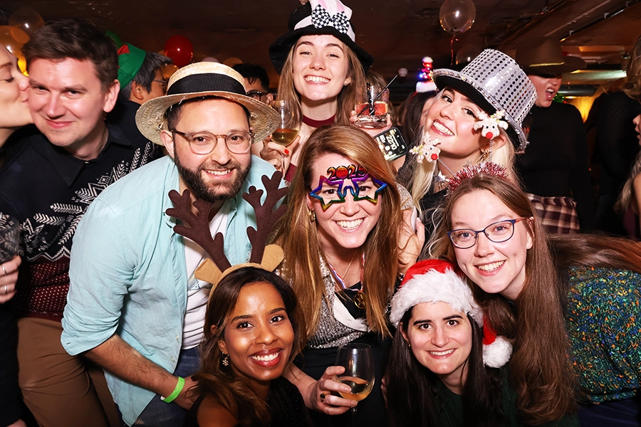 Photo Booth Hire london UK near me 360 booth party glam Photo booth